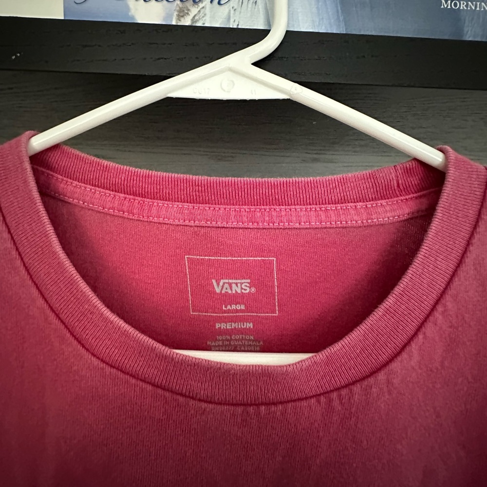 Vans T, size L, super soft